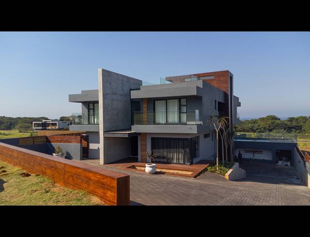 6 BEDROOM GATED ESTATE FOR SALE IN UMHLANGA CENTRAL